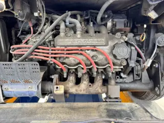 1990 Subaru Sambar Truck — Blue 4WD Kei Trucks, photo 7 of 25