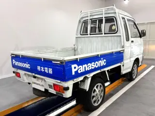 1991 Daihatsu Hijet Truck Jumbo — White 2WD Kei Trucks, photo 4 of 25