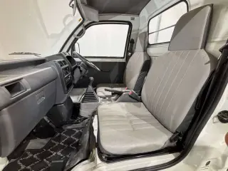 White 1991 Mitsubishi Minicab Dump 4WD kei truck for sale, stock KTD-0539 (photo 13)