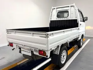 1991 Mitsubishi Minicab Truck — White 4WD Kei Trucks, photo 4 of 23