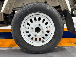 1991 Mitsubishi Minicab Truck — White 4WD Kei Trucks, photo 15 of 23