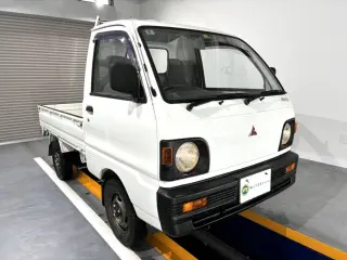 White 1992 Mitsubishi Minicab Truck 4WD kei truck for sale, stock KTD-0546 (photo 1)