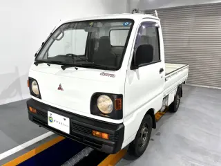 White 1992 Mitsubishi Minicab Truck, 74,100 miles, 3G83 660 cc, stock KTD-0546 (photo 2)