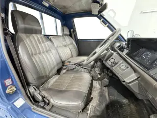 Blue 1992 Nissan Vanette Truck 2WD Japanese import for sale, stock KTD-0548 (photo 9)