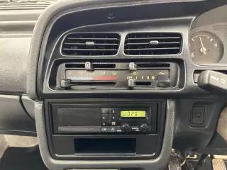 1992 Suzuki Carry Truck — White 4WD Kei Trucks, photo 11 of 25