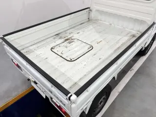 White 1993 Honda Acty Truck 4WD kei truck for sale, stock KTD-0554 (photo 5)