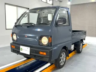 Blue 1993 Mitsubishi Minicab Truck, 54,900 miles, 3G83 660 cc, stock KTD-0556 (photo 2)