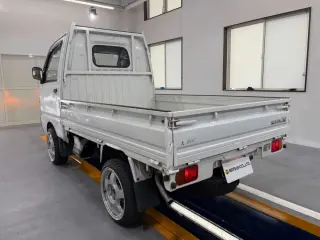 1993 Mitsubishi Minicab Truck, Kei Truck / Mini Truck, right-hand drive Japanese import, stock KTD-0557 (photo 3)