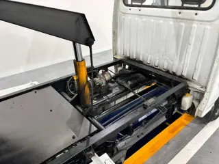 1993 Subaru Sambar Truck Dump — White 4WD Kei Trucks, photo 7 of 29