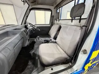 1993 Subaru Sambar Truck, Kei Truck / Mini Truck, right-hand drive Japanese import, stock KTD-0562 (photo 11)