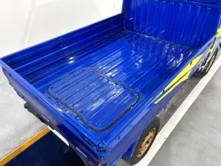 Blue 1993 Subaru Sambar Truck 4WD kei truck for sale, stock KTD-0562 (photo 5)