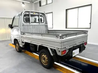 1993 Subaru Sambar Truck — Silver 4WD Kei Trucks, photo 3 of 22