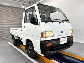 1993 Subaru Sambar Truck — White 4WD Kei Trucks, photo 1 of 25