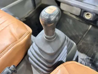 1993 Subaru Sambar Truck — Silver 4WD Kei Trucks, photo 13 of 25