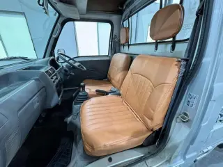 1993 Subaru Sambar Truck — Silver 4WD Kei Trucks, photo 11 of 25