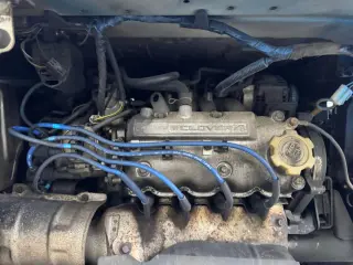 1993 Subaru Sambar Truck — Blue 4WD Kei Trucks, photo 7 of 26