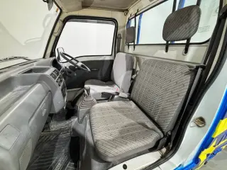 1993 Subaru Sambar Truck — Blue 4WD Kei Trucks, photo 11 of 26