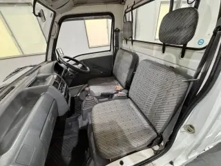 1993 Subaru Sambar Truck — White 4WD Kei Trucks, photo 11 of 25