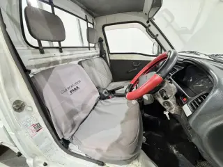 1993 Suzuki Carry Dump — White 2WD Kei Trucks, photo 18 of 42