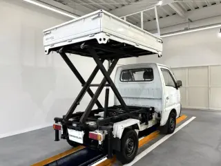 1993 Suzuki Carry Dump — White 2WD Kei Trucks, photo 5 of 42