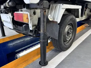 1993 Suzuki Carry Dump — White 2WD Kei Trucks, photo 30 of 42