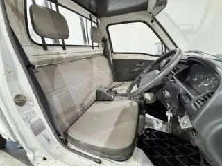 1993 Suzuki Carry Dump — White 2WD Kei Trucks, photo 12 of 30