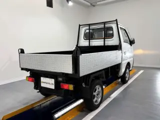 White 1993 Suzuki Carry Dumpcarry Truck 4WD kei truck for sale, stock KTD-0571 (photo 9)