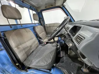Blue 1994 Honda Acty Truck, 5-Speed Manual, imported kei truck, stock KTD-0574 (photo 8)