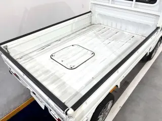 1994 Honda Acty Truck — White 4WD Kei Trucks, photo 5 of 25