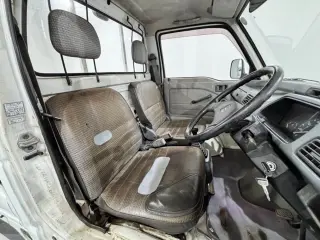 White 1994 Honda Acty Truck 4WD kei truck for sale, stock KTD-0578 (photo 9)