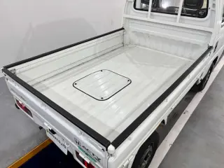 1994 Honda Acty Truck — White 4WD Kei Trucks, photo 5 of 25