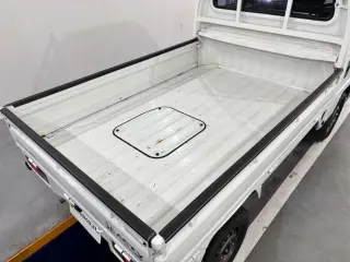 1994 Honda Acty Truck — White 4WD Kei Trucks, photo 5 of 25