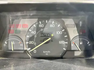 1994 Honda Acty Truck — White 4WD Kei Trucks, photo 8 of 25