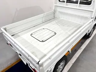 1994 Honda Acty Truck — White 4WD Kei Trucks, photo 5 of 25