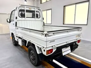 1994 Subaru Sambar Truck — White 4WD Kei Trucks, photo 3 of 26