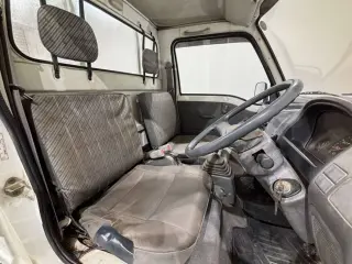 1994 Subaru Sambar Truck — White 4WD Kei Trucks, photo 8 of 24