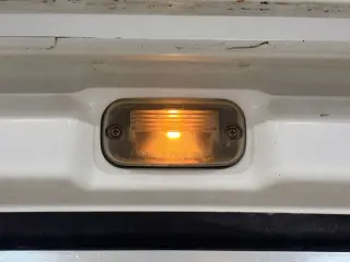 1994 Subaru Sambar Truck — White 4WD Kei Trucks, photo 6 of 24