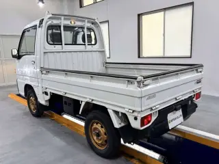 1994 Subaru Sambar Truck — White 4WD Kei Trucks, photo 3 of 27