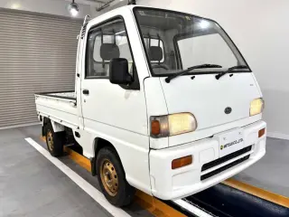 1994 Subaru Sambar Truck — White 4WD Kei Trucks, photo 1 of 26