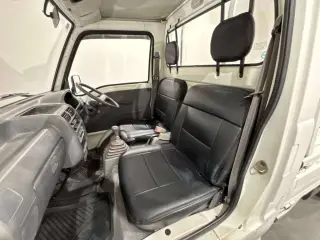 1994 Subaru Sambar Truck, Kei Truck / Mini Truck, right-hand drive Japanese import, stock KTD-0598 (photo 11)