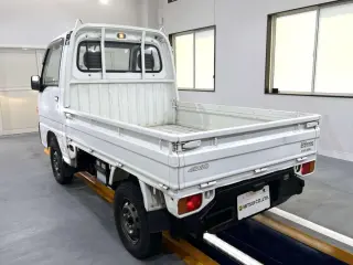 1994 Subaru Sambar Truck — White 4WD Kei Trucks, photo 3 of 25