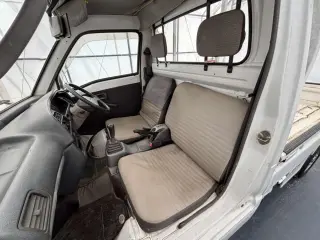 1994 Suzuki Carry Truck, Kei Truck / Mini Truck, right-hand drive Japanese import, stock KTD-0605 (photo 11)