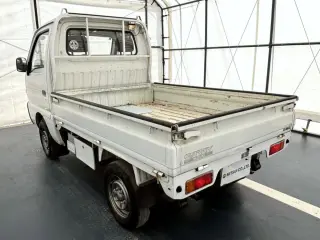 1994 Suzuki Carry Truck, Kei Truck / Mini Truck, right-hand drive Japanese import, stock KTD-0605 (photo 3)
