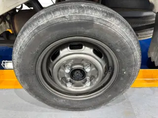 1995 Daihatsu Hijet Truck — White 4WD Kei Trucks, photo 15 of 23