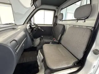 1995 Daihatsu Hijet Truck — White 4WD Kei Trucks, photo 9 of 23