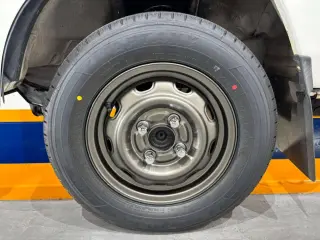 1995 Honda Acty Truck — White 2WD Kei Trucks, photo 17 of 25