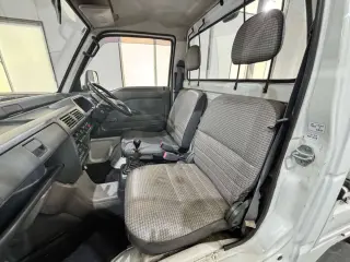 White 1995 Honda Acty Truck, 88,300 miles, E07A 660 cc, stock KTD-0618 (photo 10)