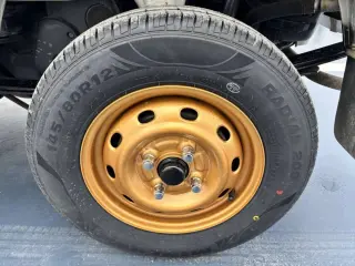 White 1995 Honda Acty Truck, 5-Speed Manual, imported kei truck, stock KTD-0619 (photo 16)