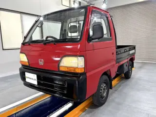 1995 Honda Acty Truck — Red 4WD Kei Trucks, photo 2 of 26