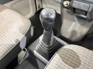 1995 Honda Acty Truck — White 4WD Kei Trucks, photo 12 of 24